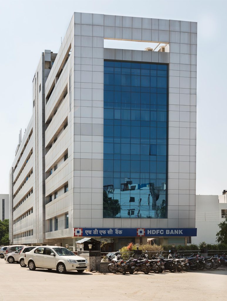 hdfc corporate office.